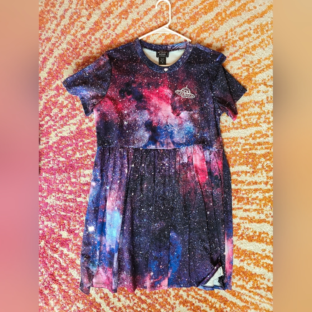 Galaxy Alien dress size M
